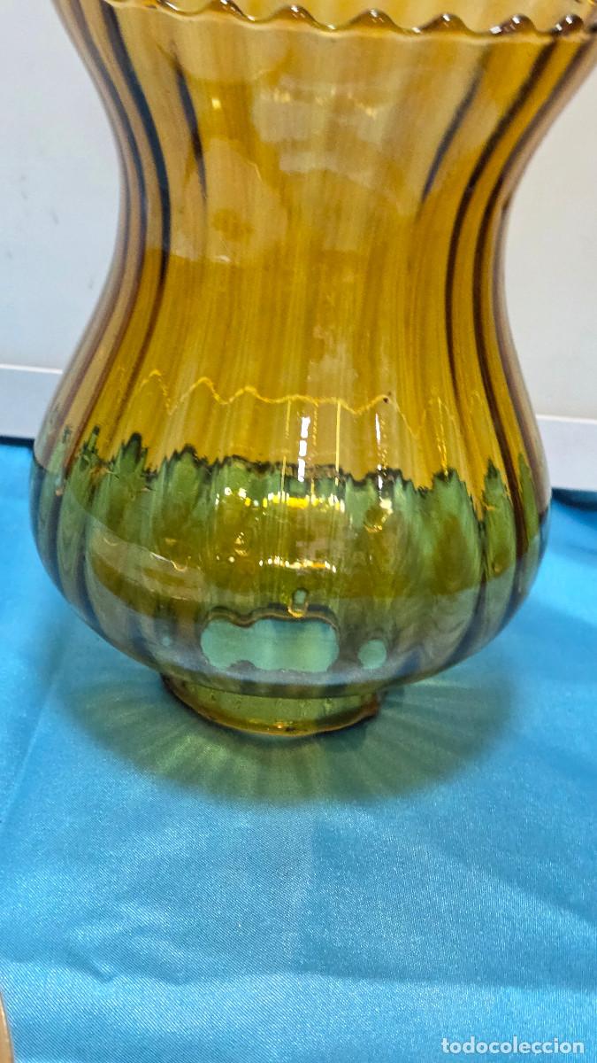 Antig&uuml;edades: tulipa de cristal ambar - Foto 3