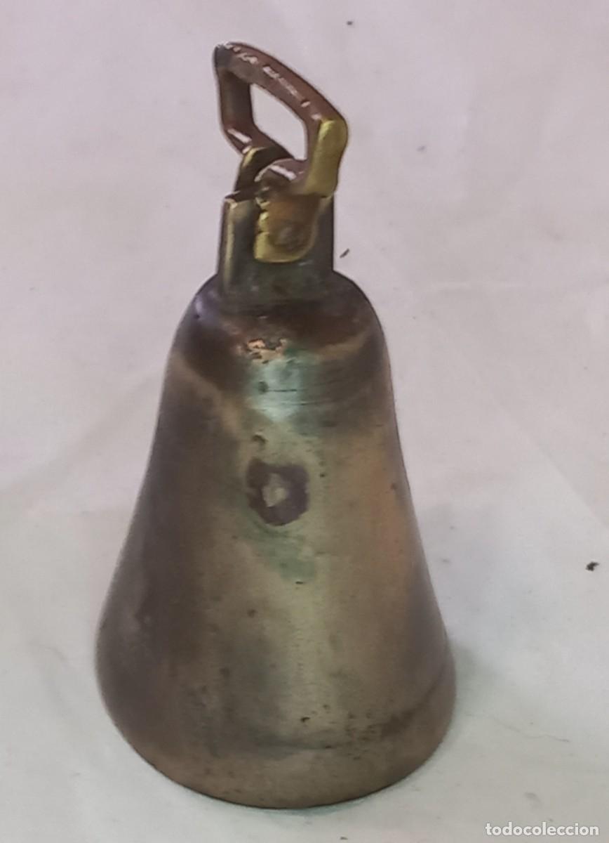 Antig&uuml;edades: ANTIGUA CAMPANA , CAMPANILLA DE BRONCE - Foto 2