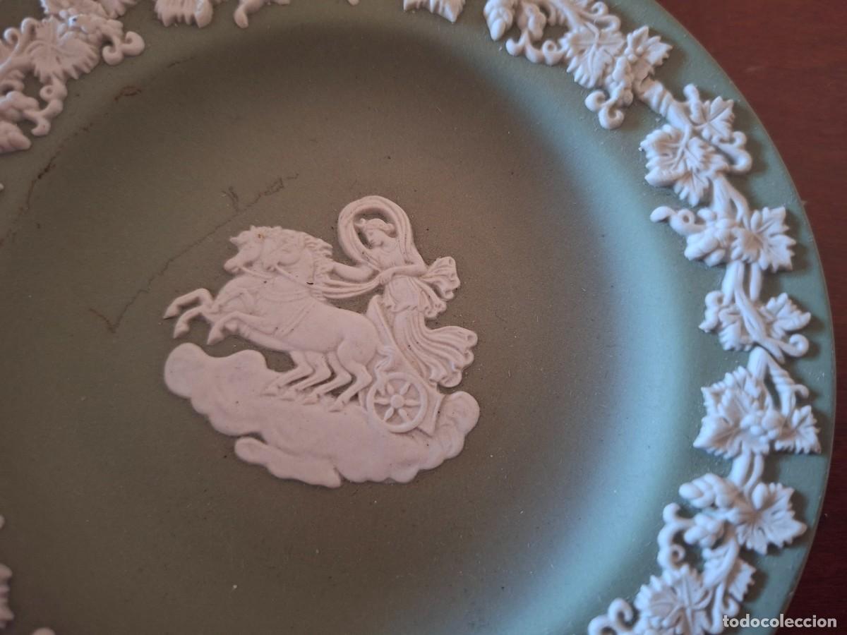 Antig&uuml;edades: Plato Wedgwood verde - Foto 2