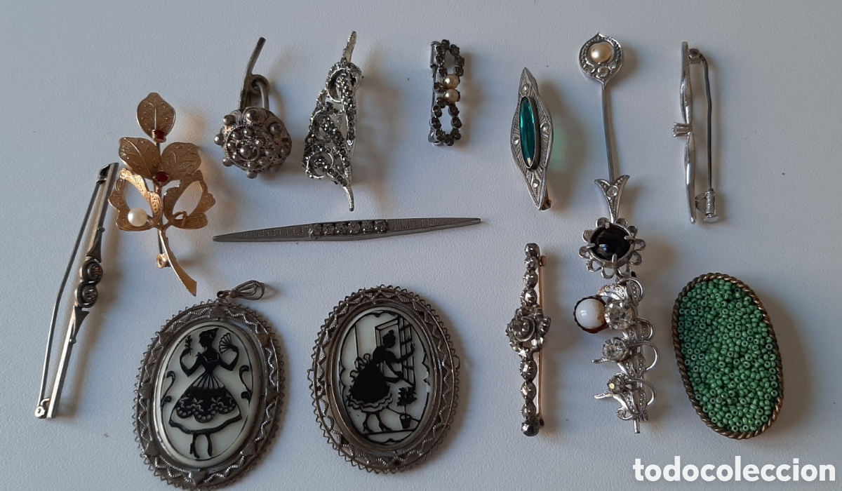 Antig&uuml;edades: Lote de broches antiguos - Foto 1