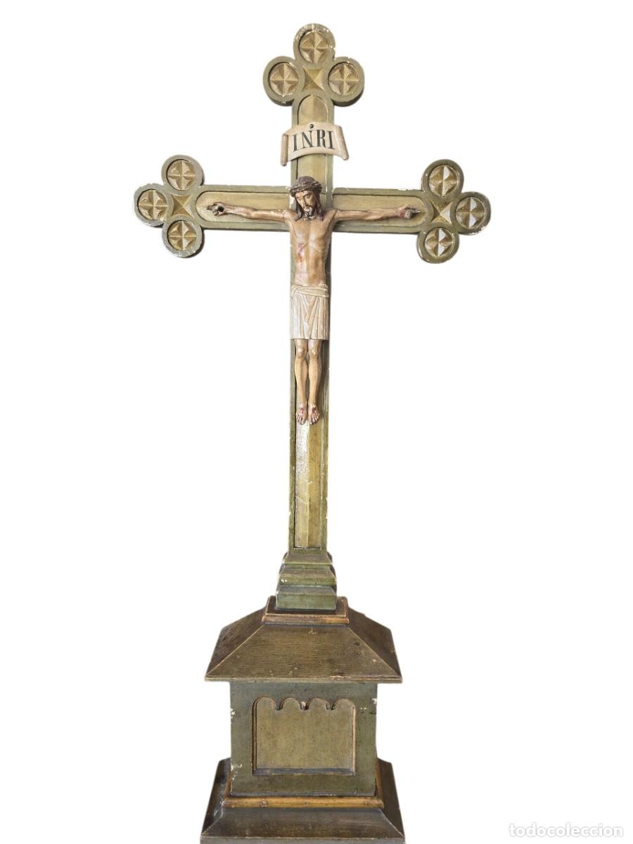 Antig&uuml;edades: Crucifijo Antiguo con Cristo Tallado, 112 cm, Siglo XIX