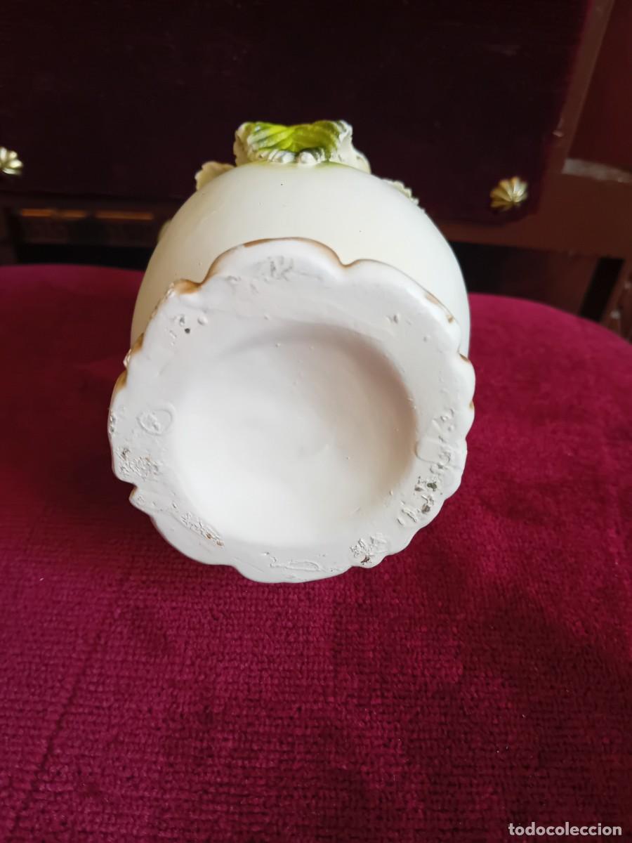 Antig&uuml;edades: Jarr&oacute;n de cer&aacute;mica con rose en relieve d&eacute;cada de los 70 - Foto 6