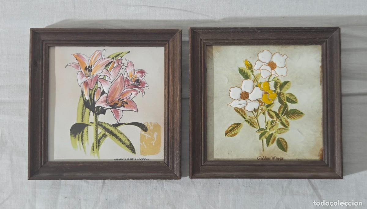 Antig&uuml;edades: 2 azulejos con motivos florales