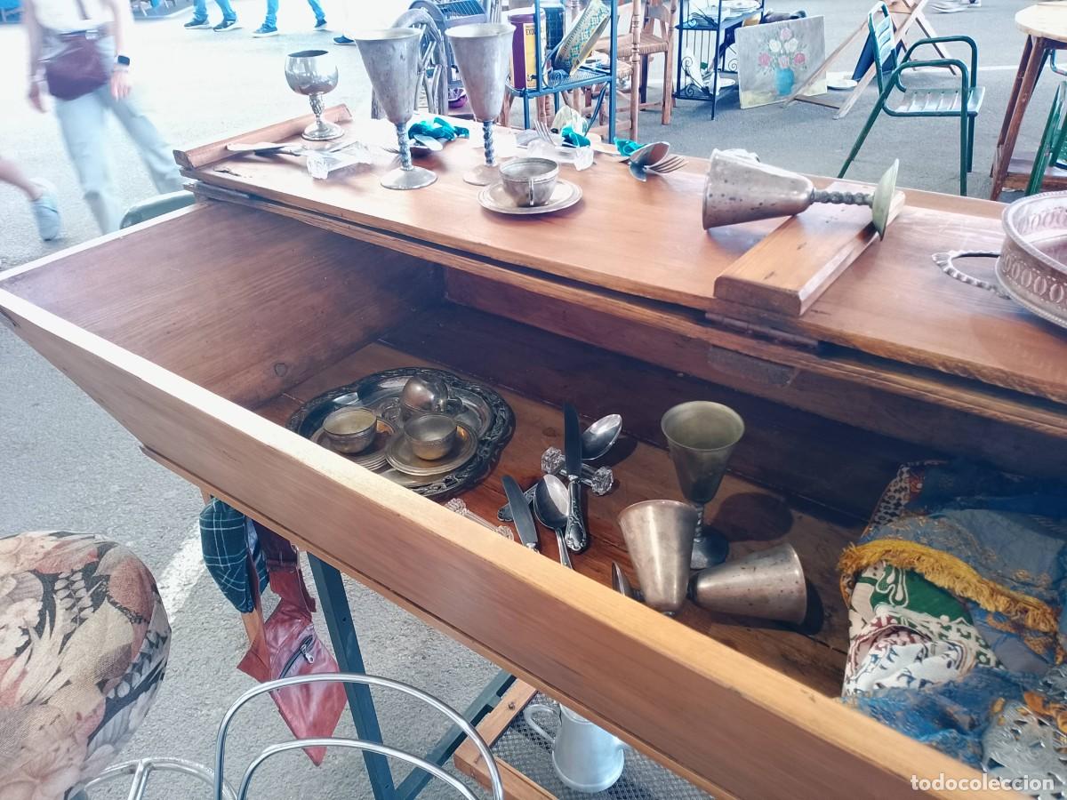 Antig&uuml;edades: Antigua pastera restaurada convertida en mesa alta - Foto 3