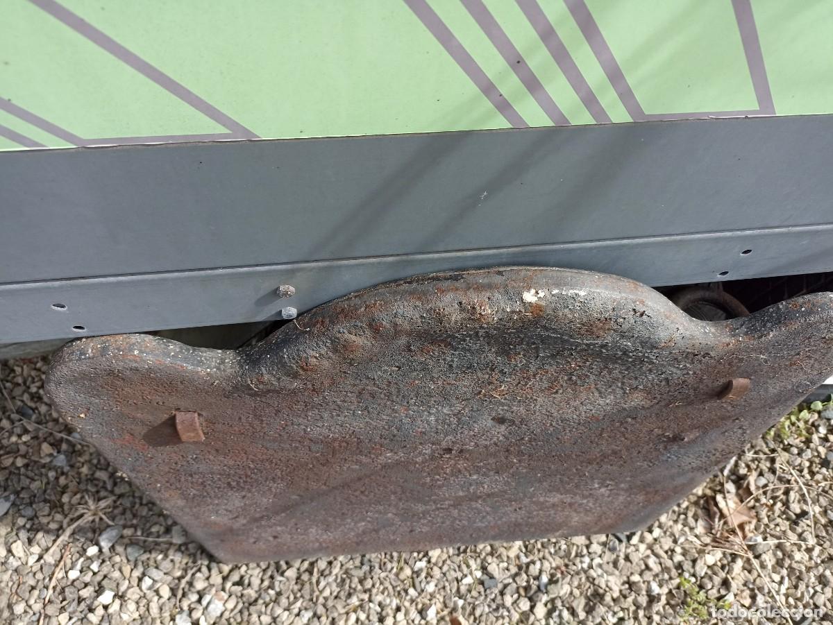 Antig&uuml;edades: Placa de chimenea, trasfuego, flor de Lys - Foto 7