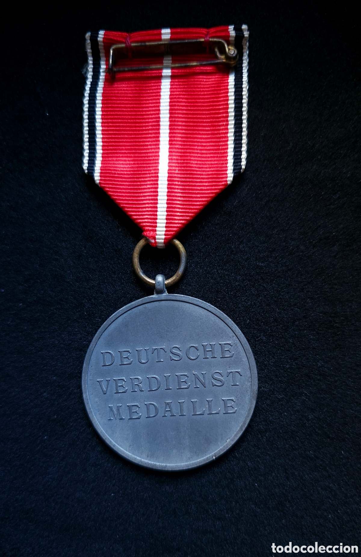 Antig&uuml;edades: Medalla Orden del &Aacute;guila - Foto 2