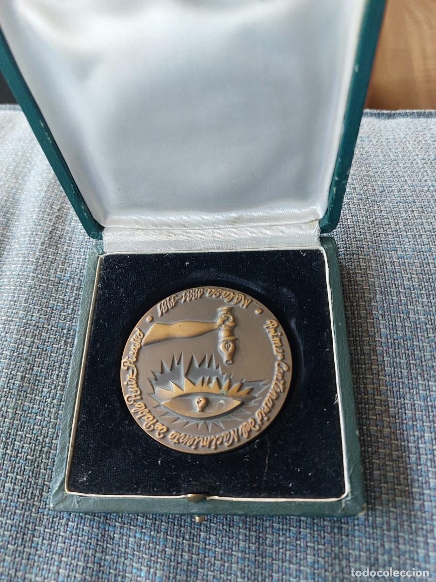 Antig&uuml;edades: Picasso medallon conmemorativo nacimiento ed limitada