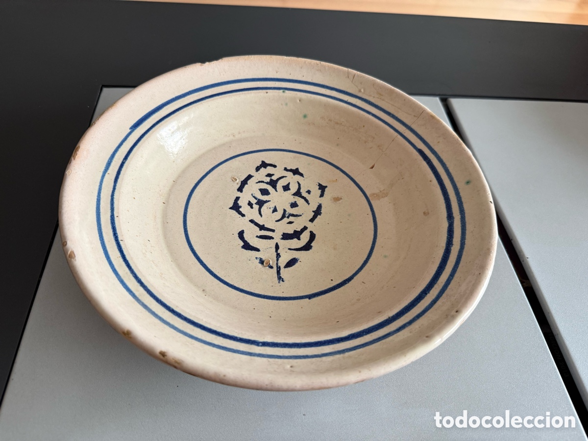 Antig&uuml;edades: PLATO CER&Aacute;MICA. S XVIII-XIX. Posiblemente Aragon&eacute;s.