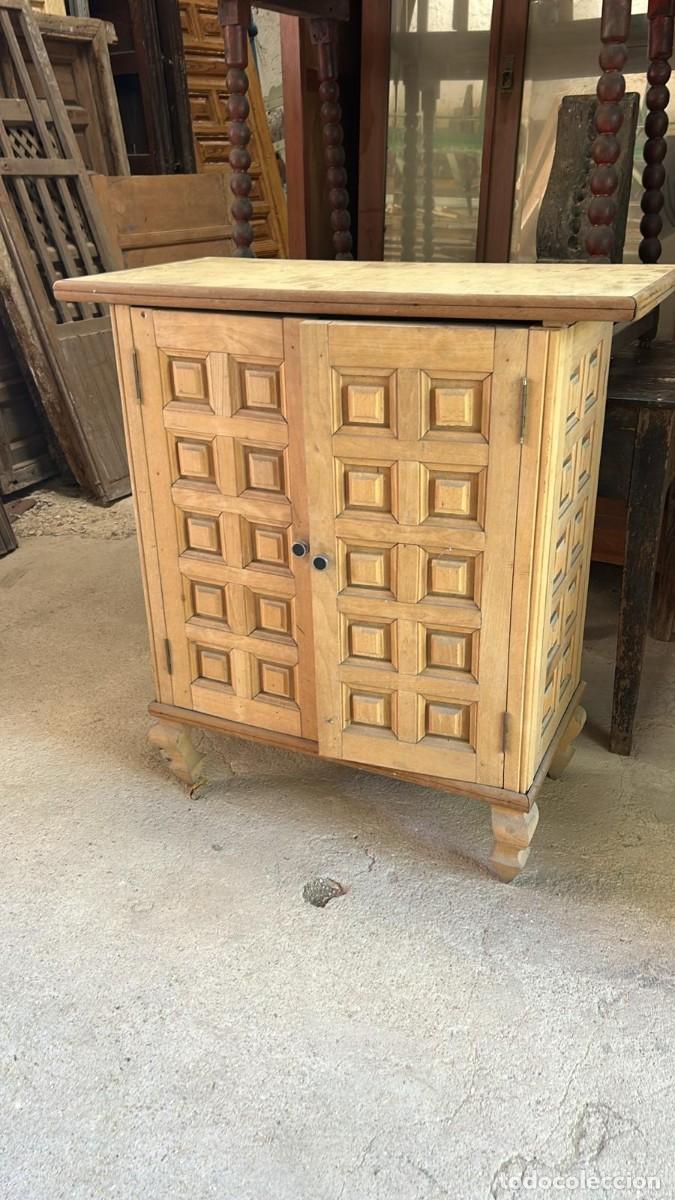 Antig&uuml;edades: MUEBLE COMODIN ARTESANAL 86 CMS. ALTO X 88 CMS. LARGO X 43 DE FONDO CON 2 CAJONES INTERIORES