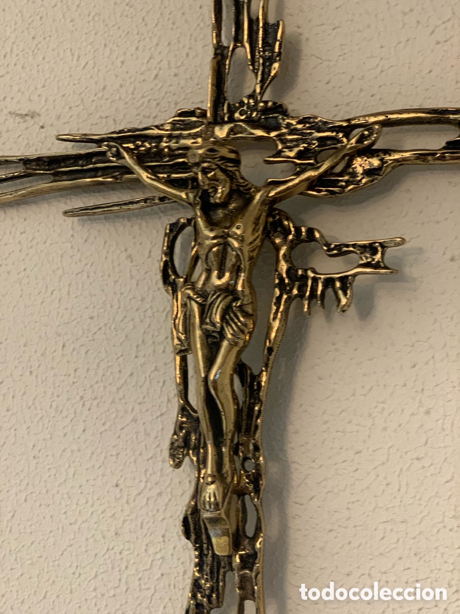 Antig&uuml;edades: Crucifijo art&iacute;stico de pared de bronce