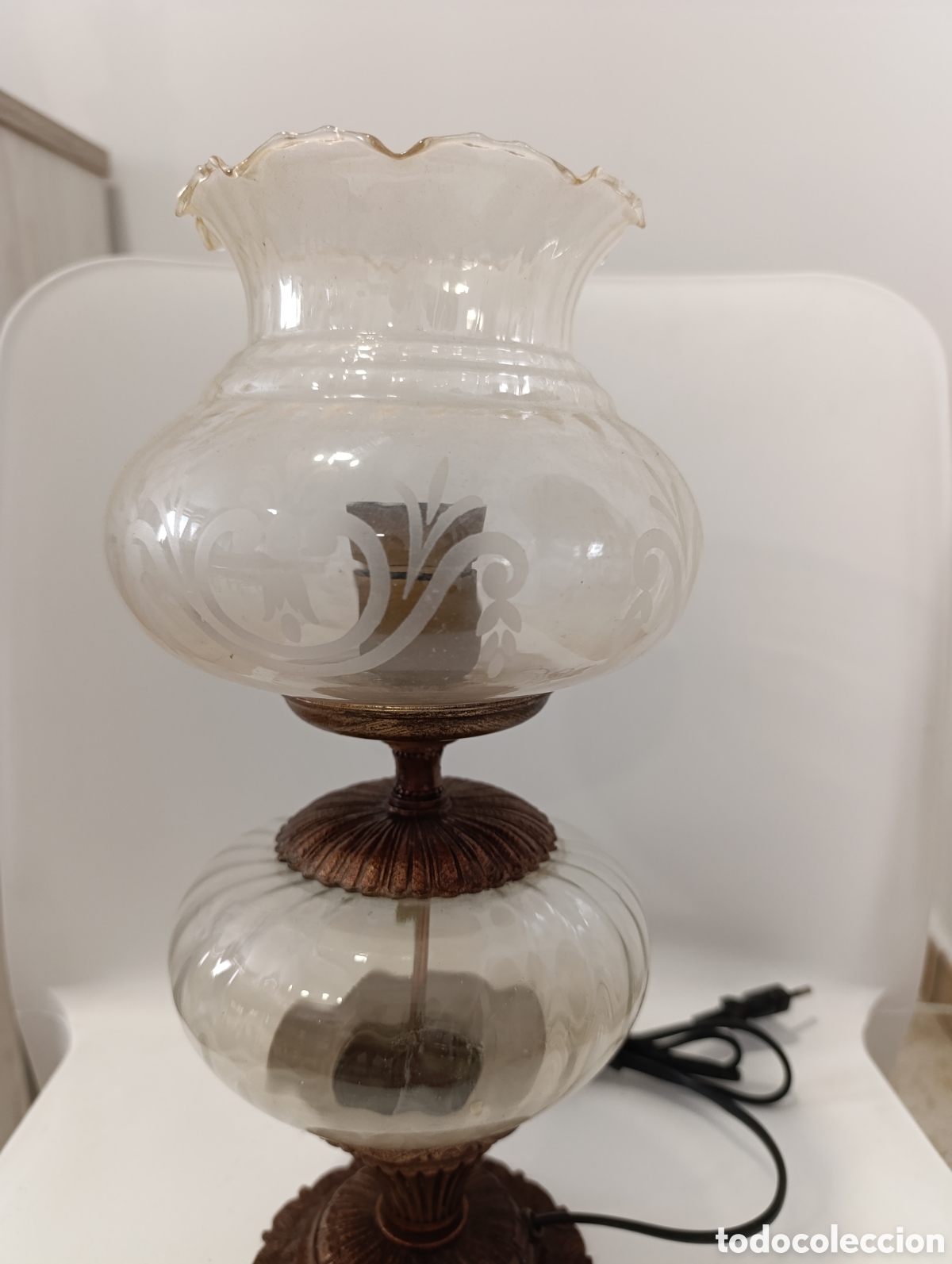 Antig&uuml;edades: Lampara de mesa Quinque. 35cm - Foto 3