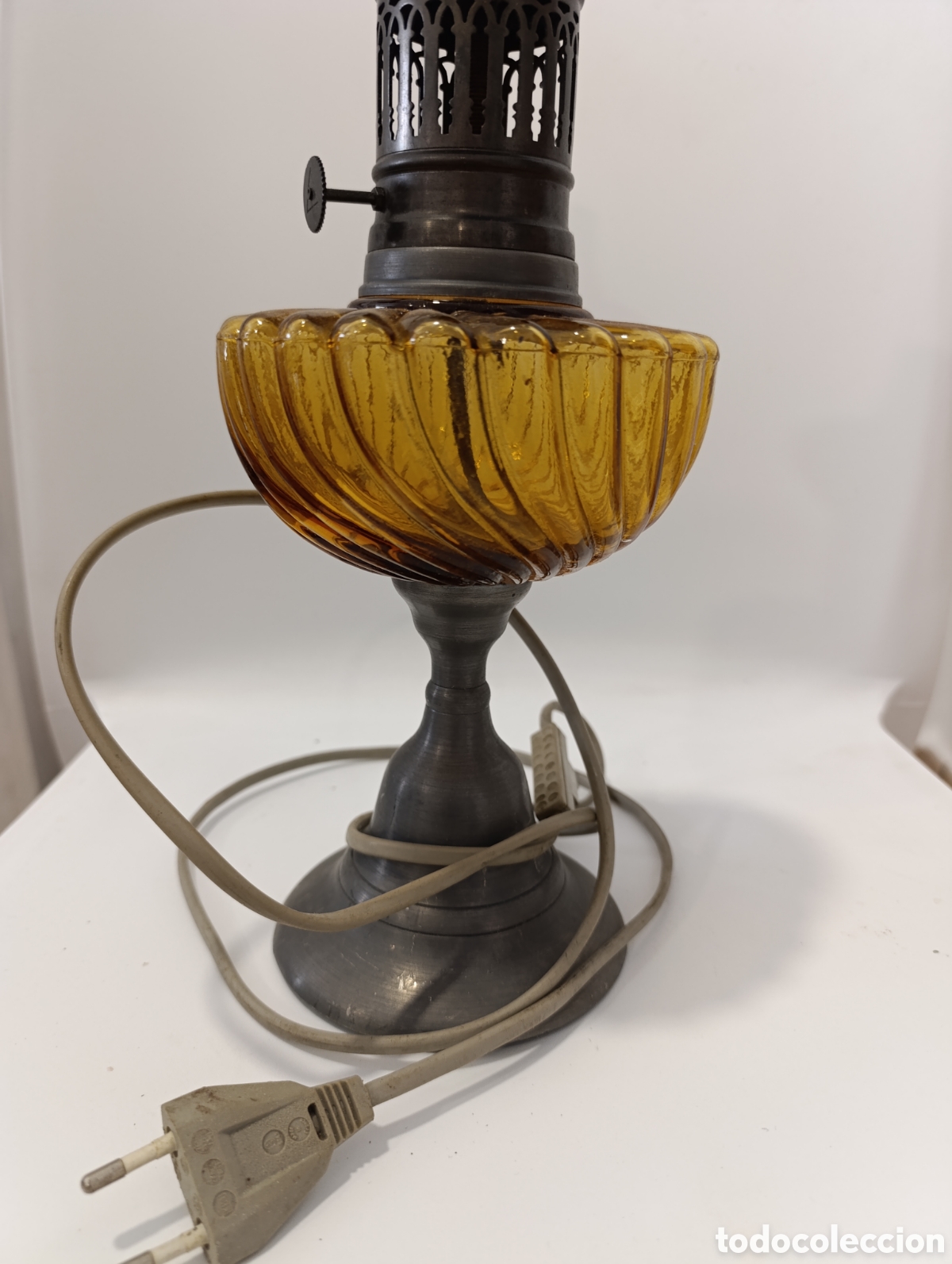 Antig&uuml;edades: Lampara de mesa. Quinqu&eacute;. - Foto 5
