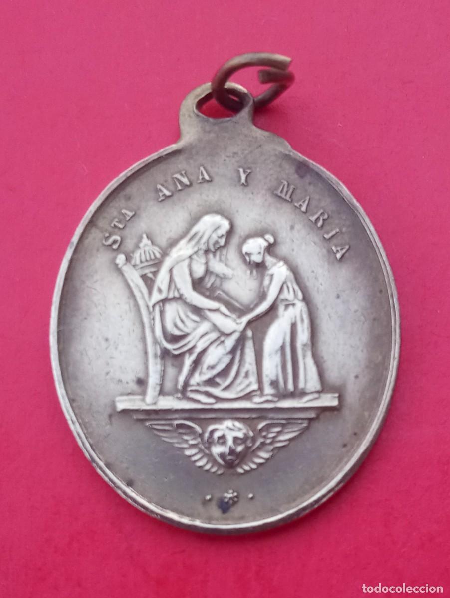 Antig&uuml;edades: Medalla Siglo XIX Santa Ana y San Juan Bautista.