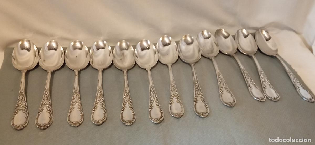 Antig&uuml;edades: 12 Cucharas Christofle Plateadas. Conjunto de doce cucharas de la prestigiosa marca Christofle