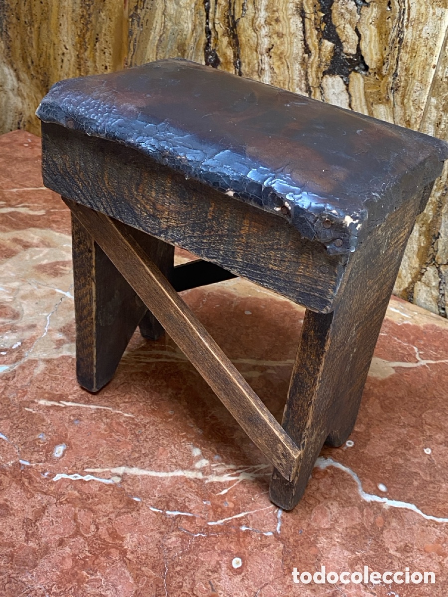 Antig&uuml;edades: Banqueta antigua de madera - Foto 5