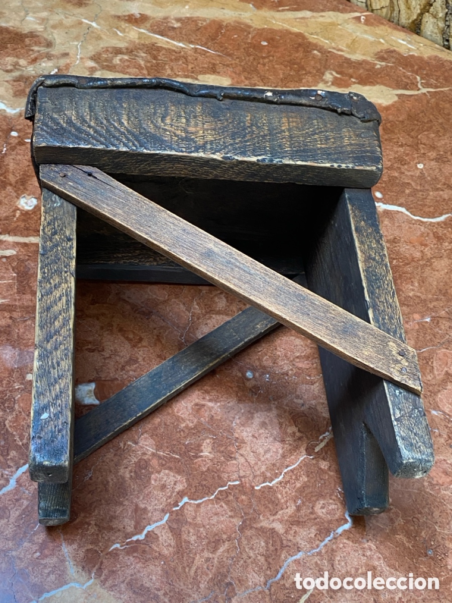 Antig&uuml;edades: Banqueta antigua de madera - Foto 7