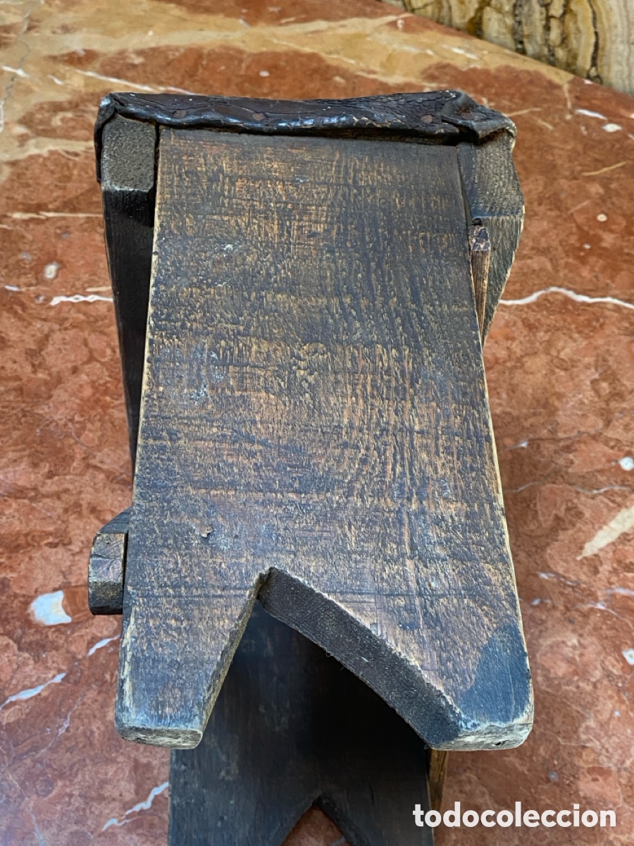 Antig&uuml;edades: Banqueta antigua de madera - Foto 8
