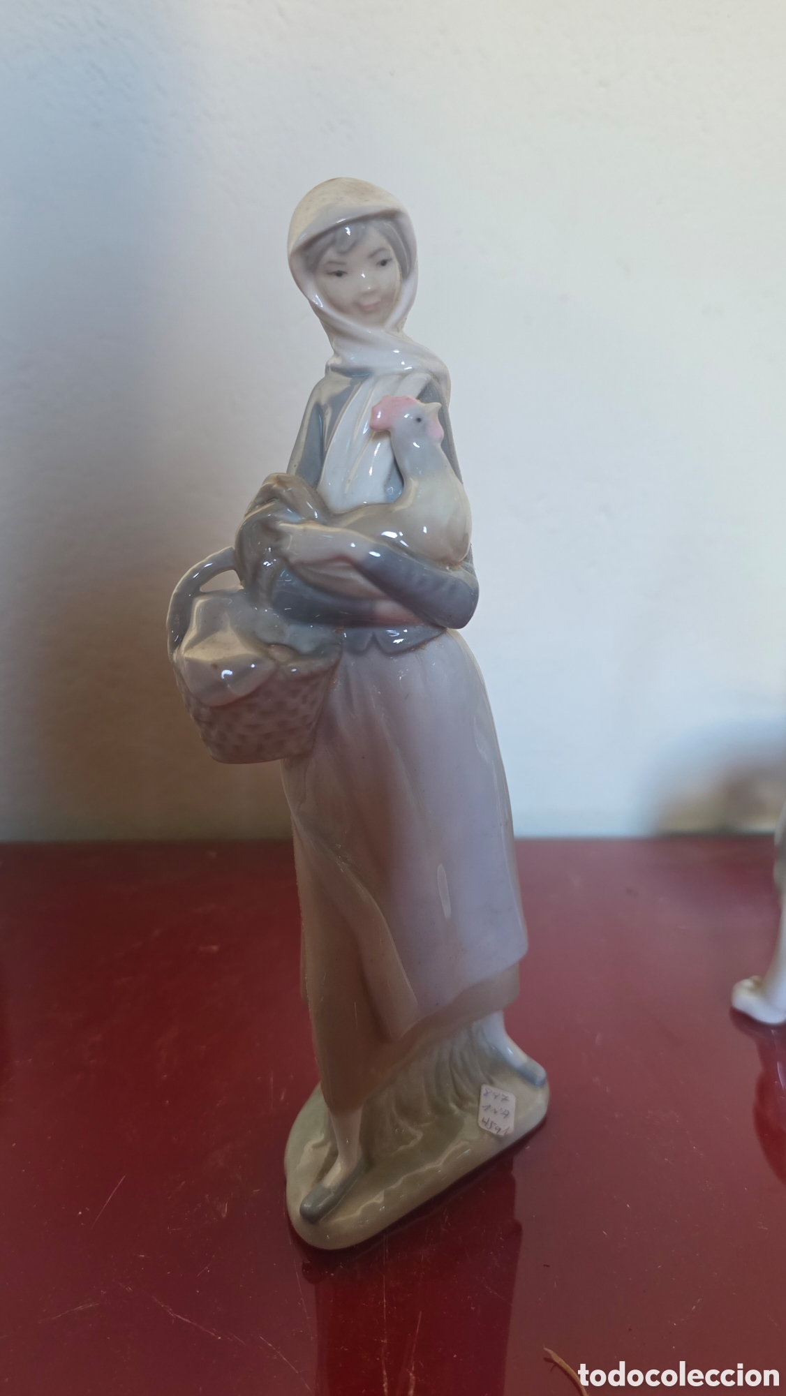 Antig&uuml;edades: Antigua figura porcelana lladro