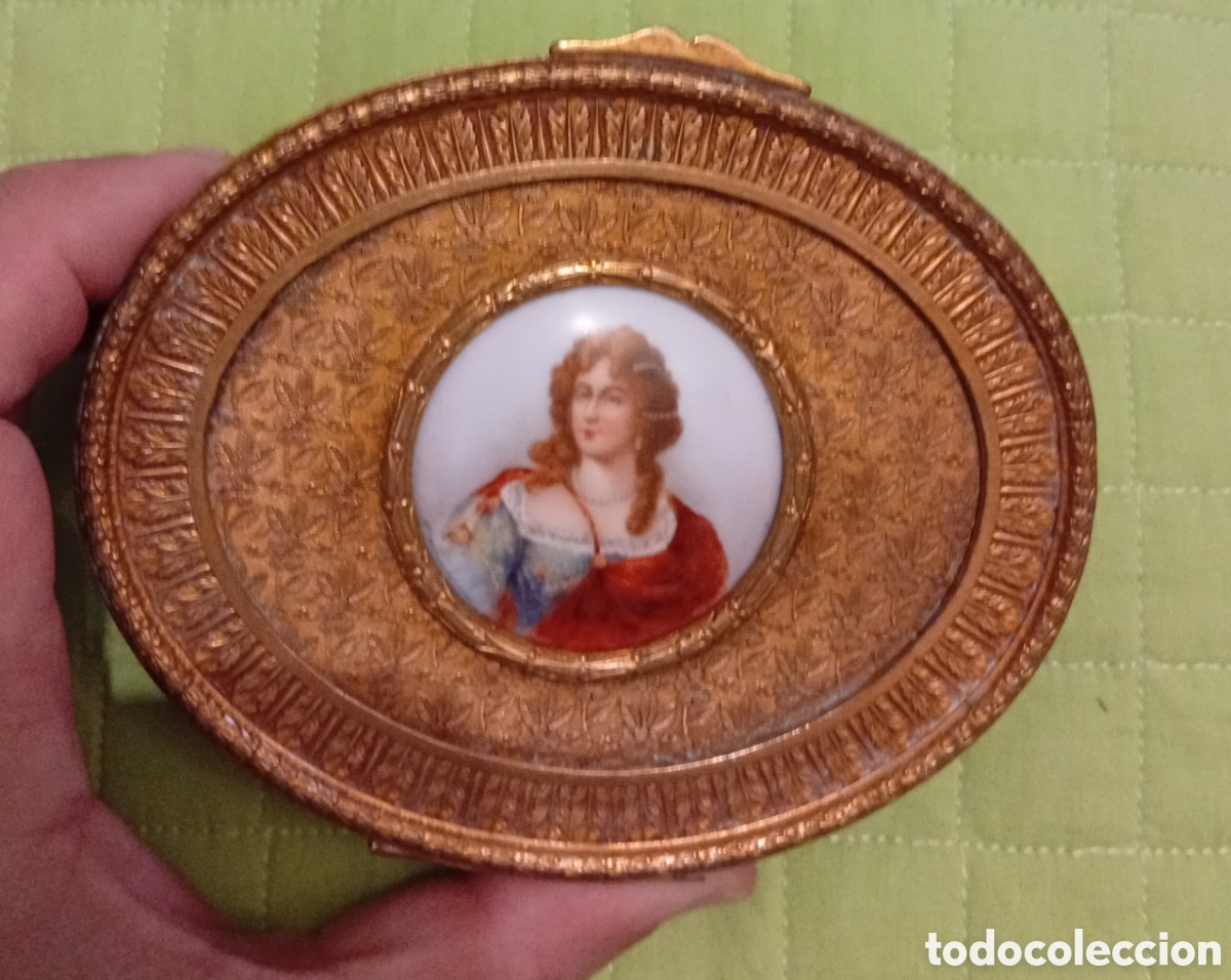 Antig&uuml;edades: Caja cajita joyero antigua siglo XIX metal bronce y pintura esmalte
