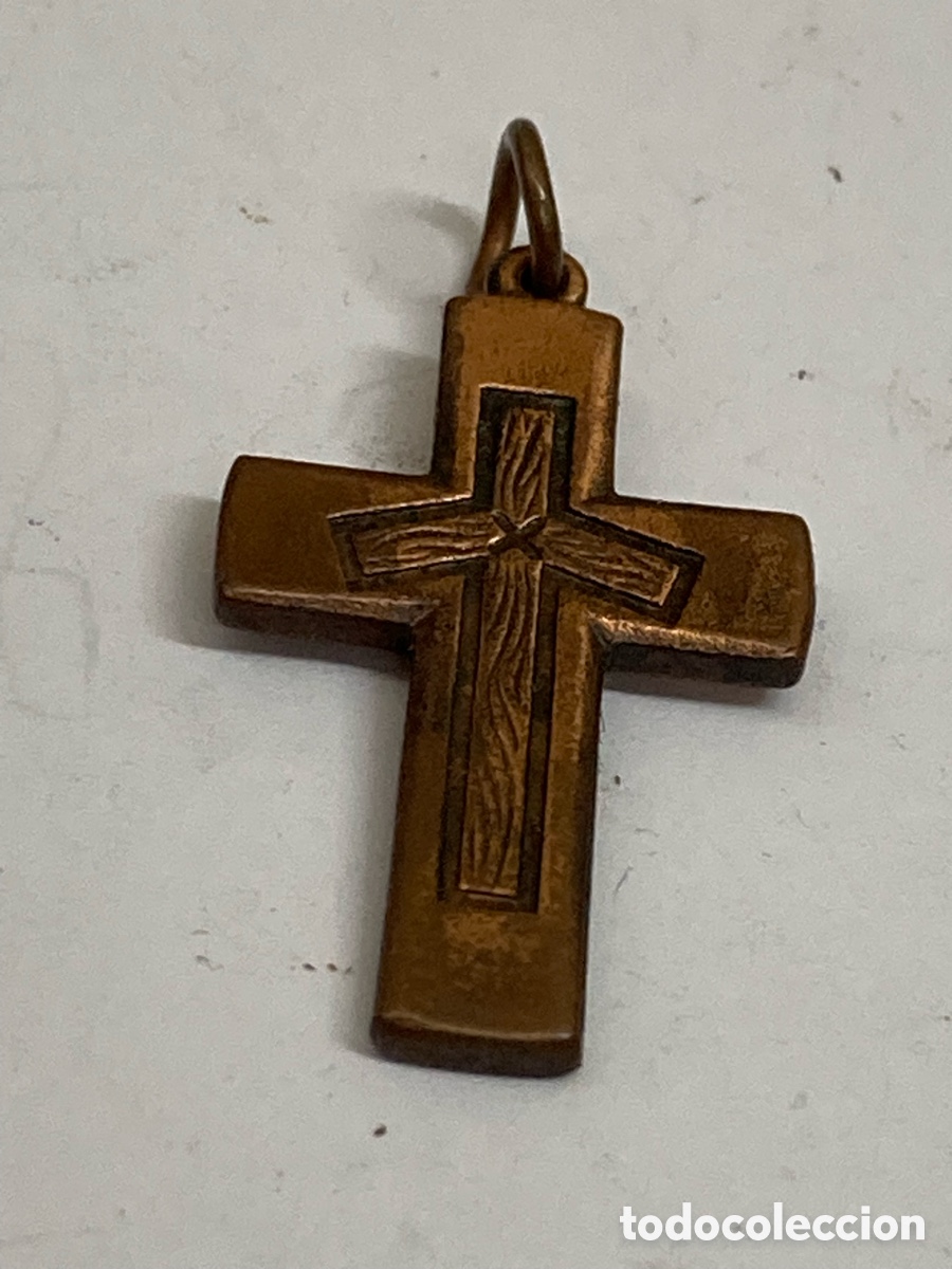 Antiguidades: Cruz de bronce religiosa C610