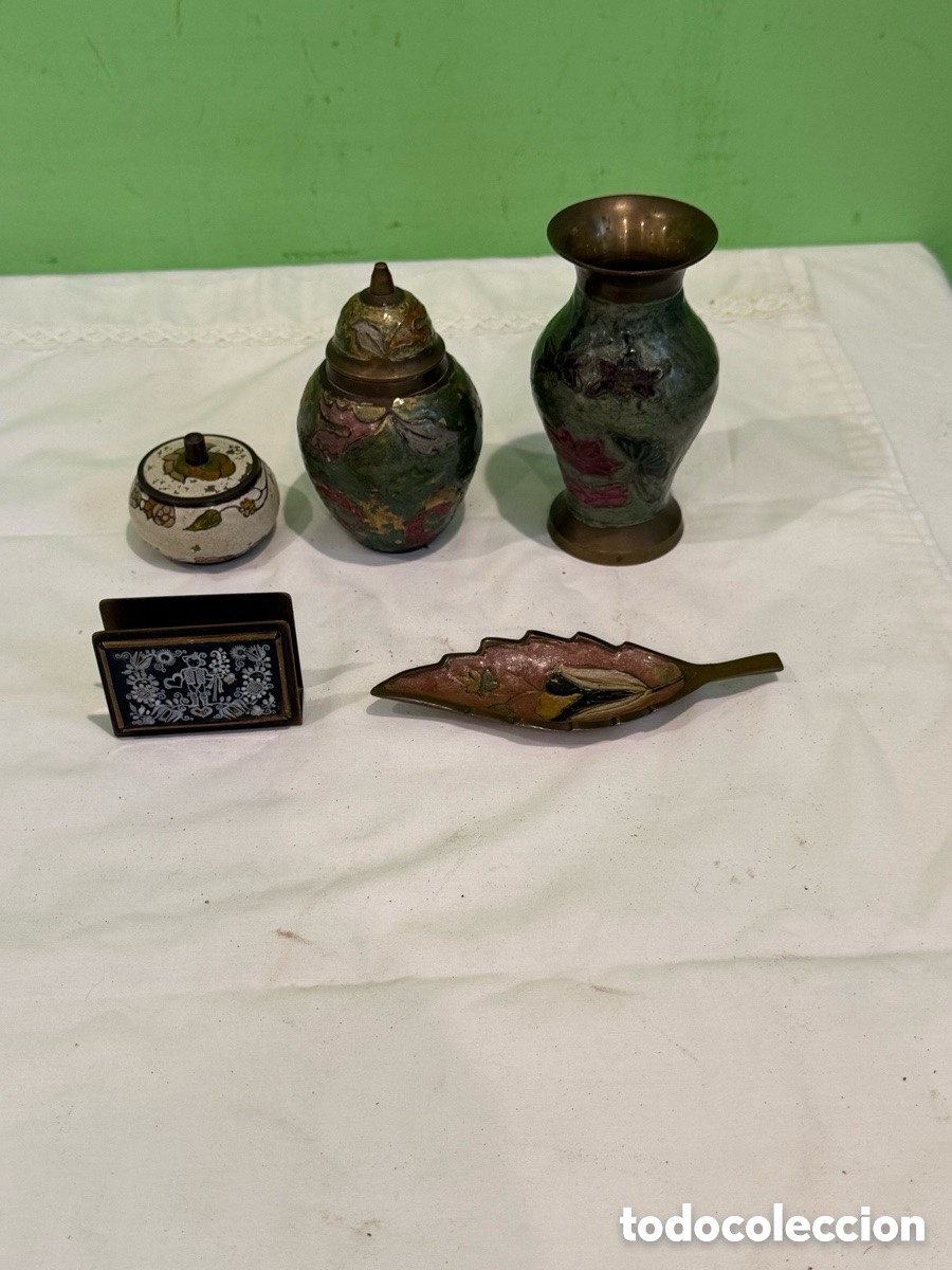 Antig&uuml;edades: Importante lote decorativo Art Dec&oacute; oriental de origen India cobre y esmalte a&ntilde;os 1920-1930