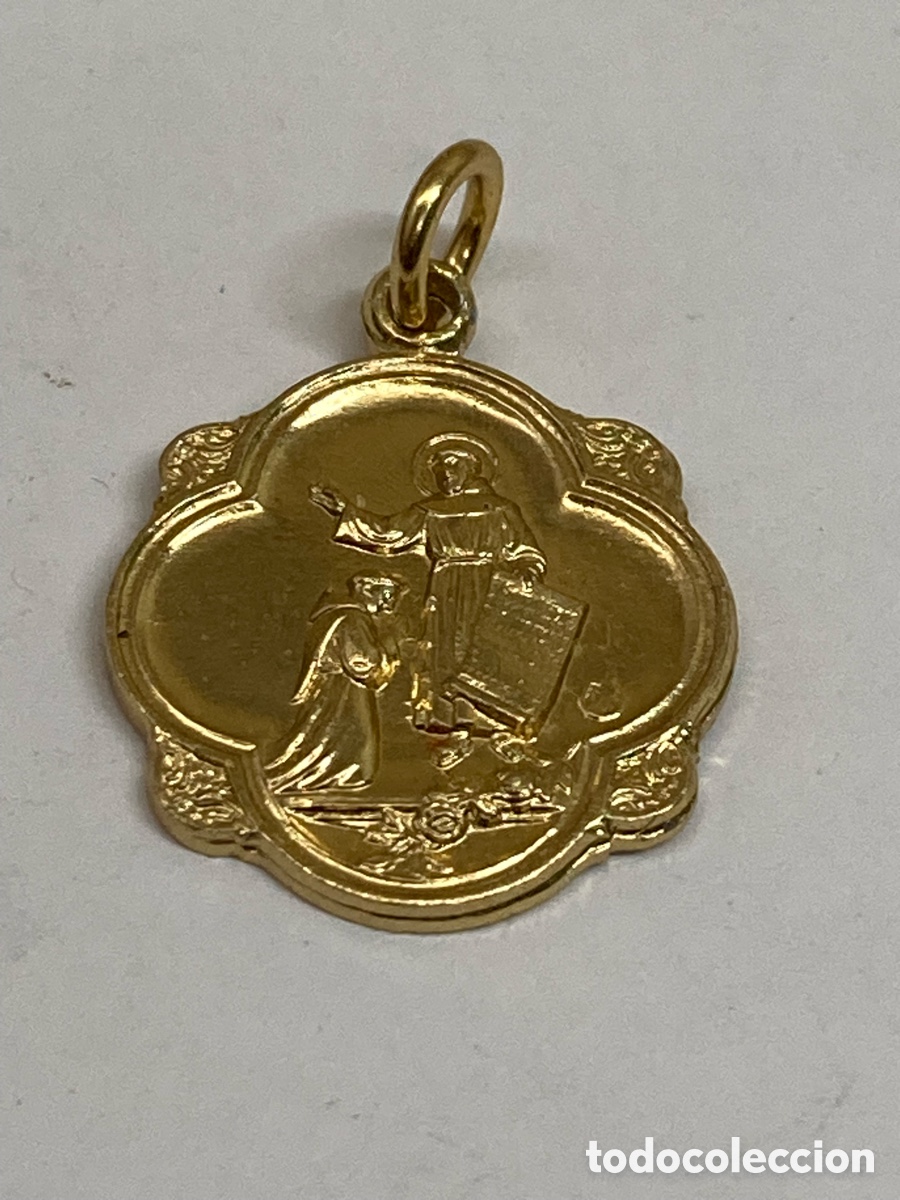 Antig&uuml;edades: Medalla de metal dorado religiosa C610