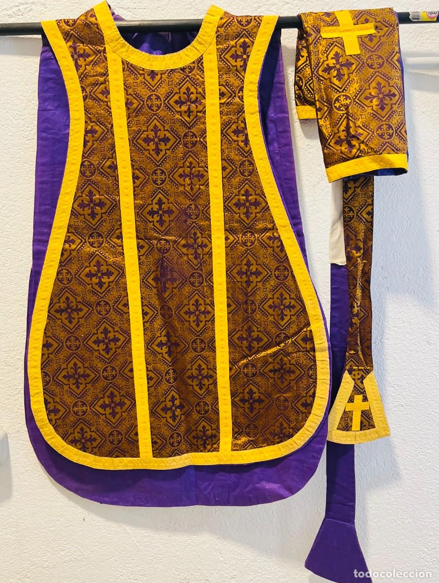 Antig&uuml;edades: CASULLA Y COMPLEMENTOS LIT&Uacute;RGICOS MORADOS BORDADOS ORNAMENTO SACERDOTAL SEMANA SANTA