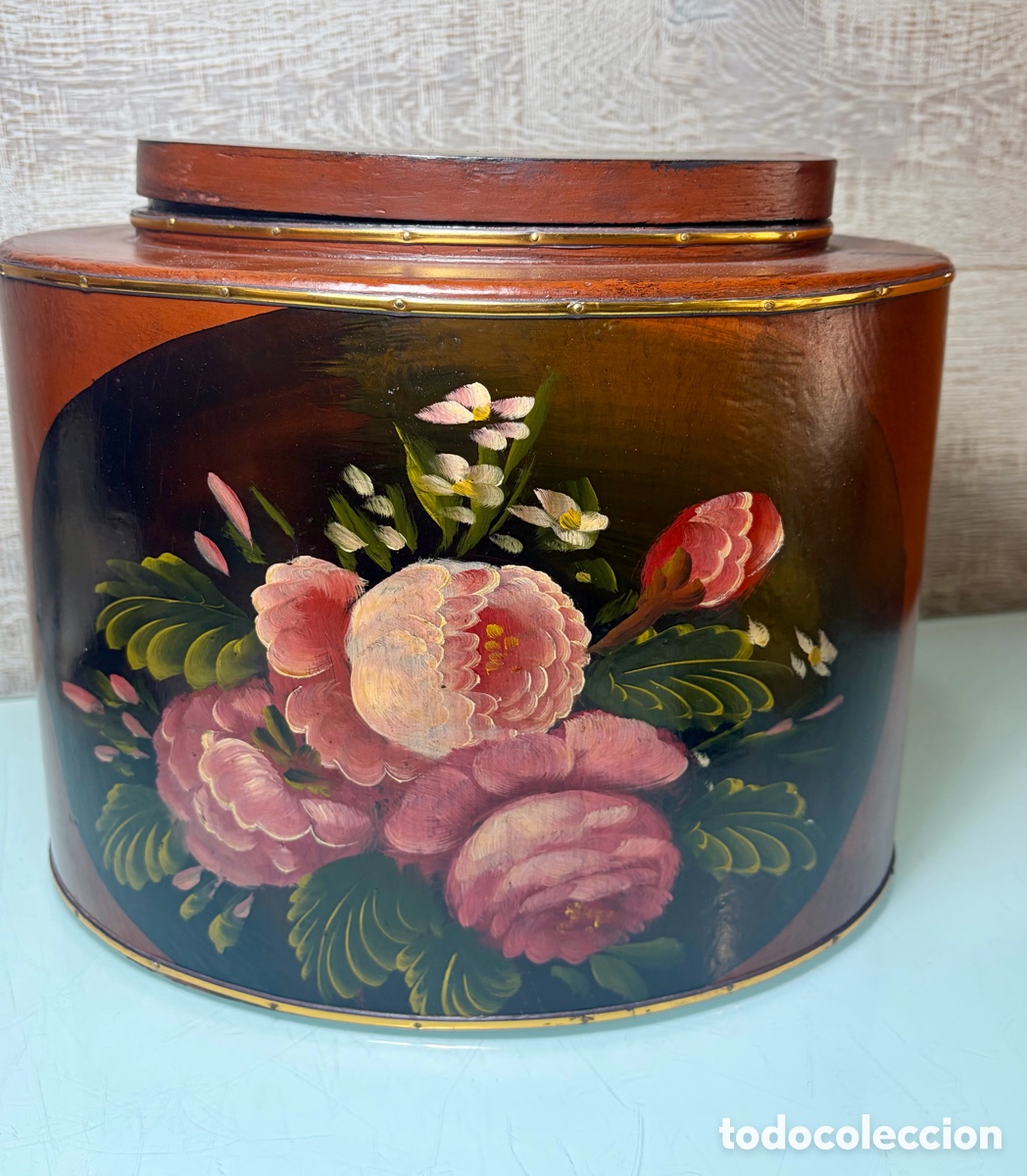 Antig&uuml;edades: Caja grande vintage madera laqueada