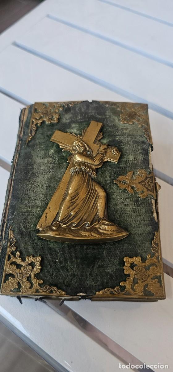 Antig&uuml;edades: Precioso misal terciopelo y bronce siglo XIX