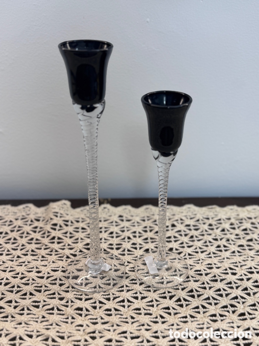 Antig&uuml;edades: Pareja candelabros cristal negro twist Murano Empoli vintage 70s altos(sin sello)