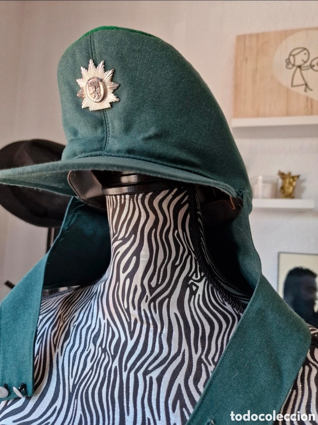 Antig&uuml;edades: Gorra De Invierno Polic&iacute;a Alemana (Hessen) - F&aacute;brica Johannes Heinrich - Talla 56 - Militaria
