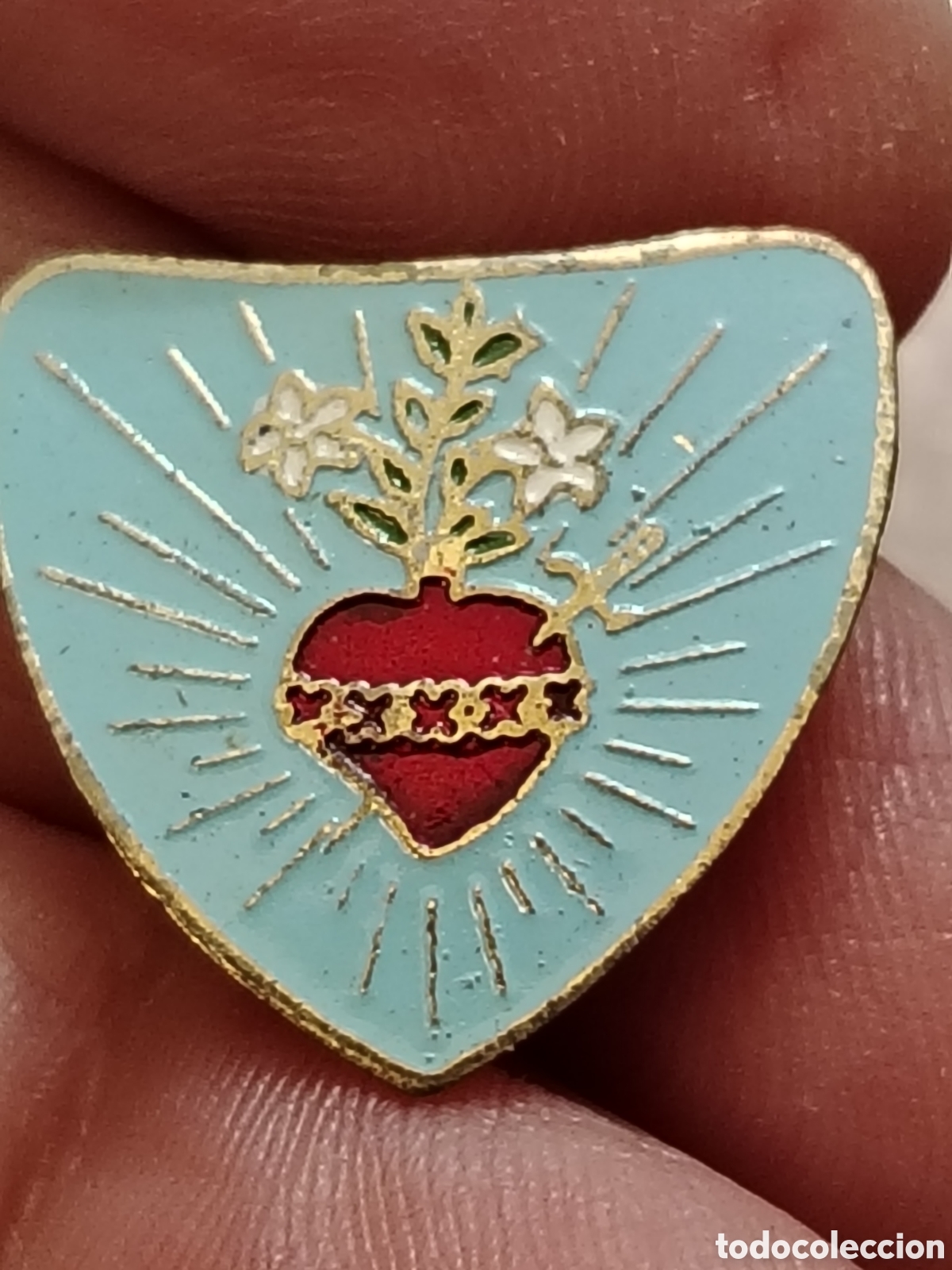 Antig&uuml;edades: Insignia del Sagrado Coraz&oacute;n de Jes&uacute;s (Detente bala)