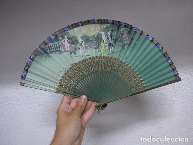Antig&uuml;edades: Antiguo abanico pintado original, a restaurar, principios siglo XX.