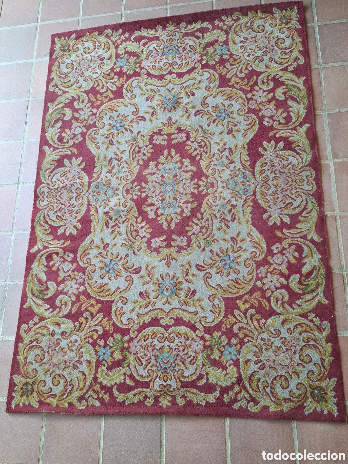 Antig&uuml;edades: ALFOMBRA TONOS ROJOS 200x140