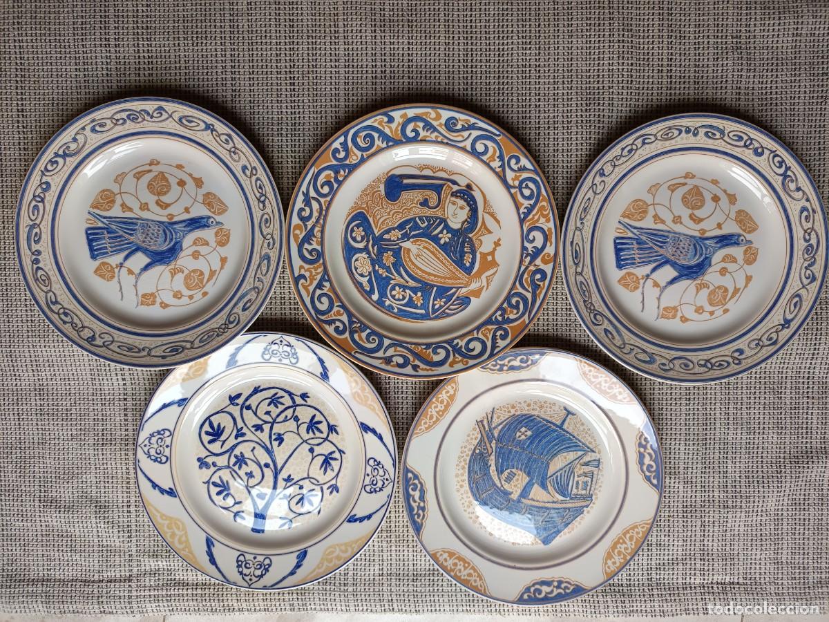 Antig&uuml;edades: Lote 5 platos colecci&oacute;n Loza Nazar&iacute;. Alfares de Montesamoa&iacute;o