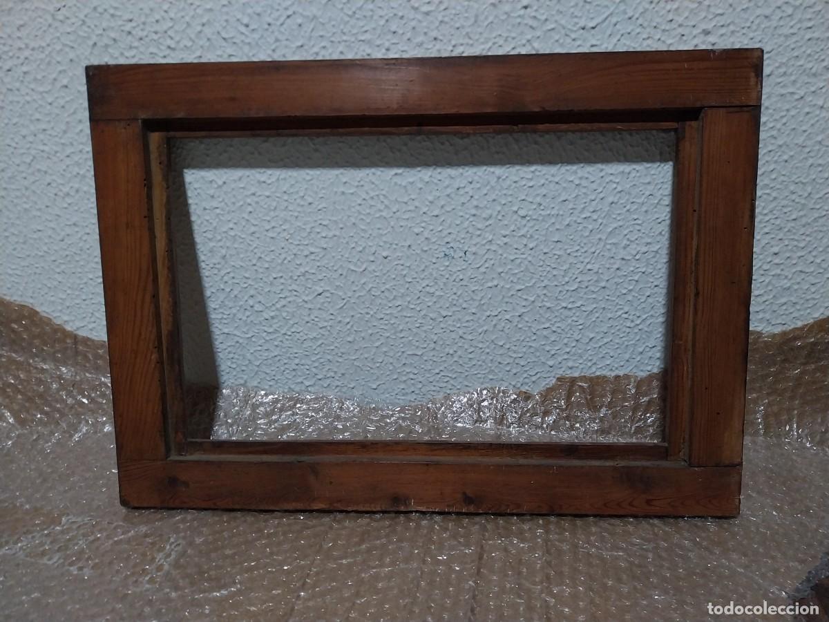 Antig&uuml;edades: ANTIGUO MARCO DE NOGAL . - Foto 2