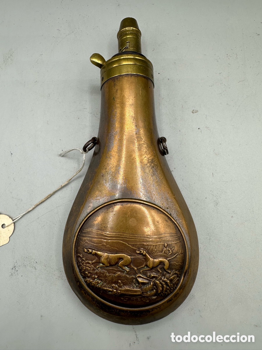 Antig&uuml;edades: petaca de p&oacute;lvora (powder flask) XIX