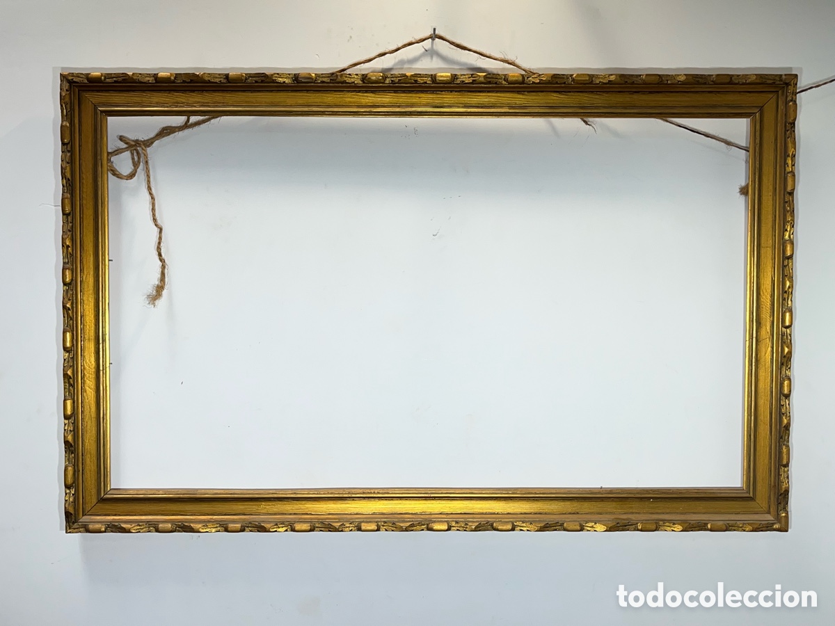 Antig&uuml;edades: Antiguo marco de madera dorado