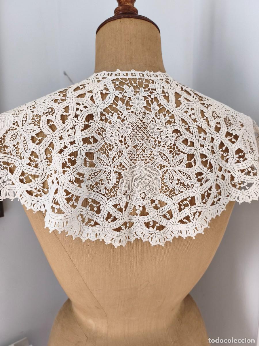 Antiguidades: ANTIGUA CAPELINA- CUELLO DE ENCAJE DE GUIPUR