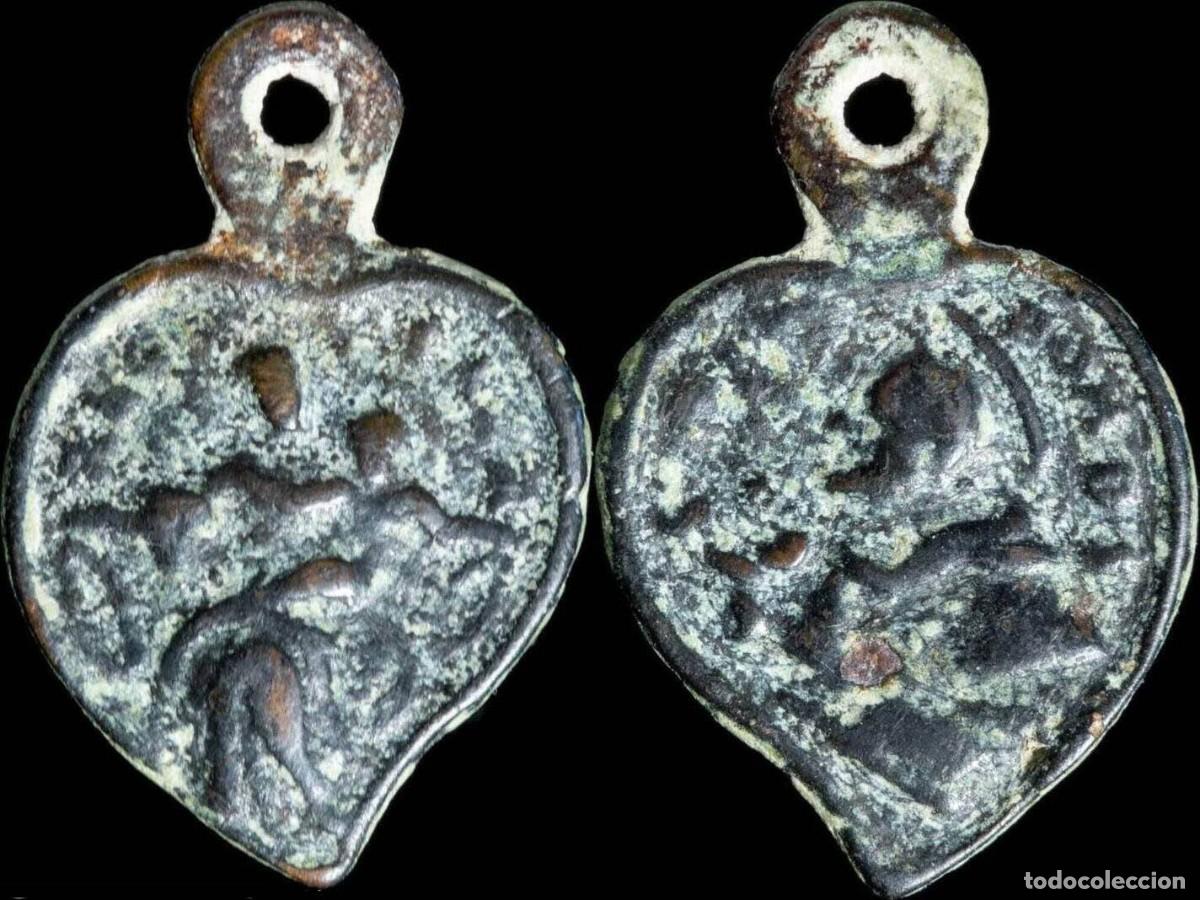 Antig&uuml;edades: Medalla Religiosa, Siglos XVI-XVII, V. Rosario /S. Domingo - 21x14mm.