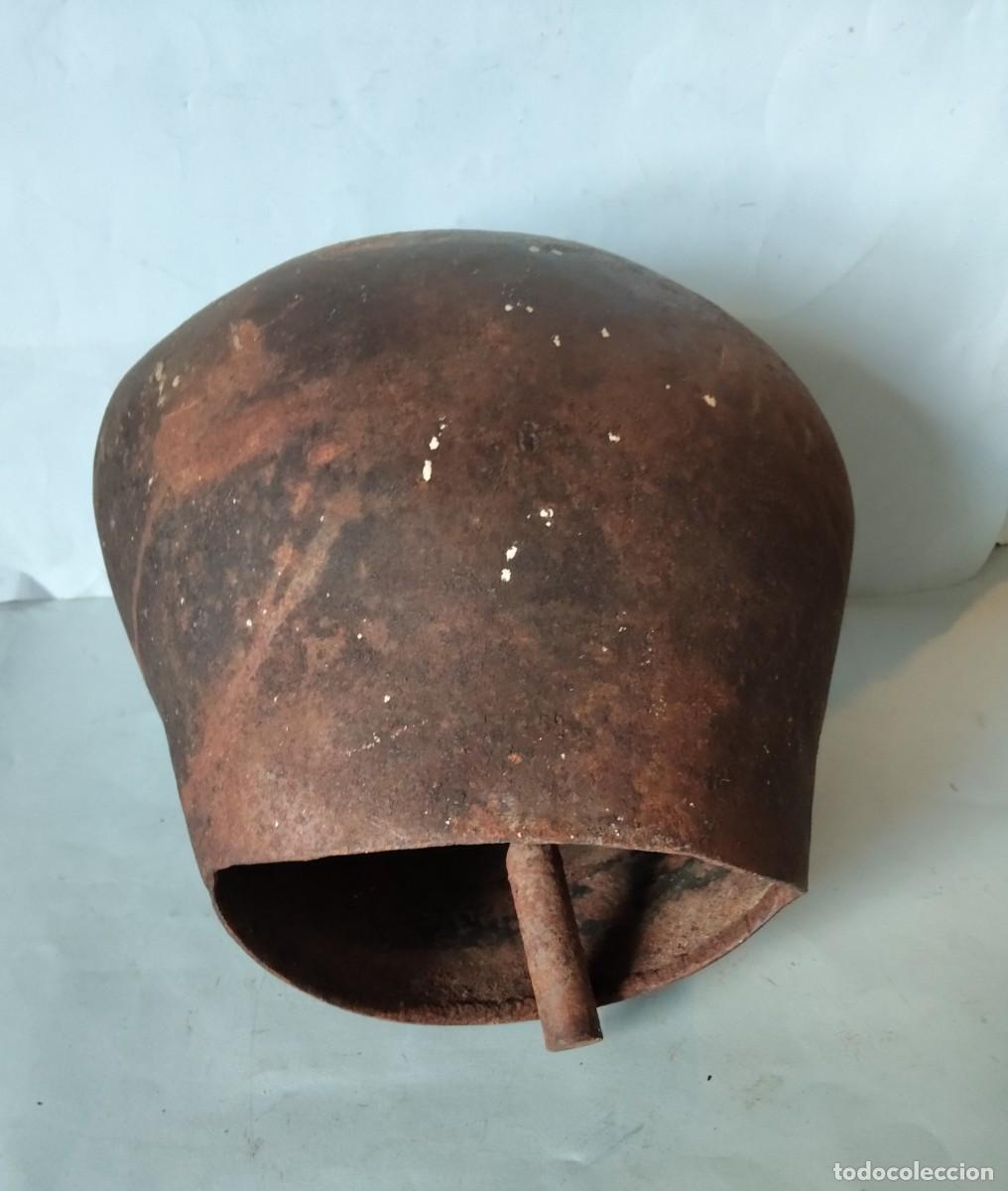 Antig&uuml;edades: Cencerro de buey antiguo - Foto 2