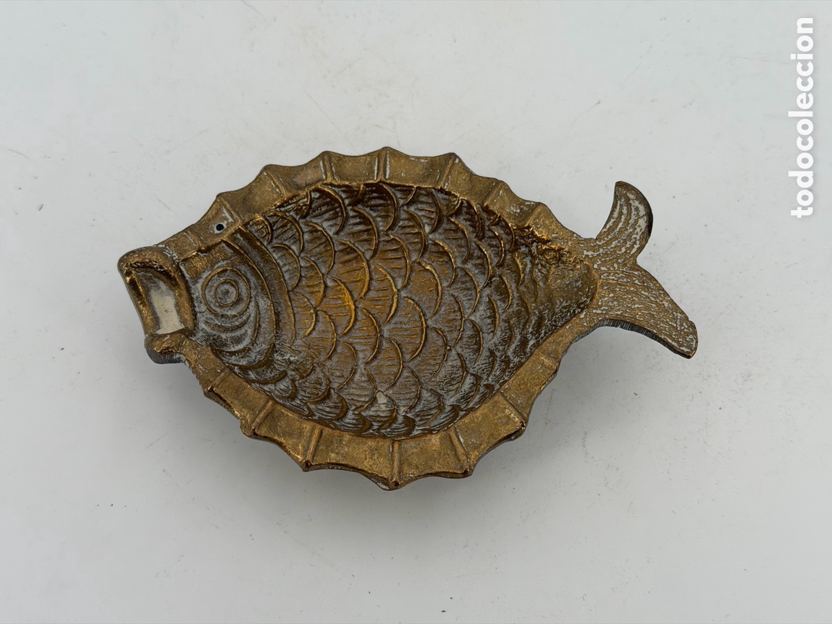 Antig&uuml;edades: Bandeja Pez de Bronce - Foto 3