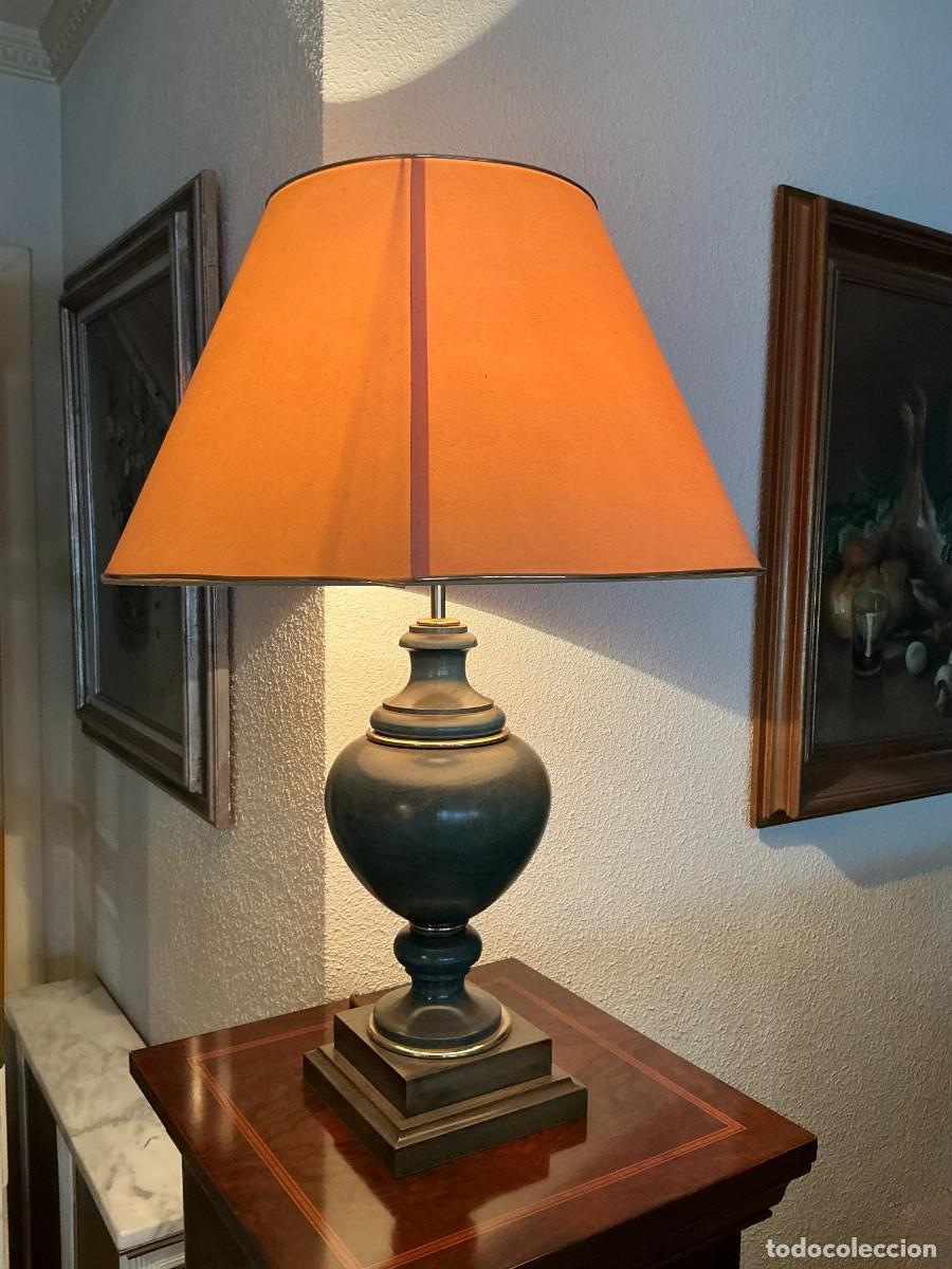 Antig&uuml;edades: Pareja de l&aacute;mparas de mesa con base verde-azulada (2 ud.)