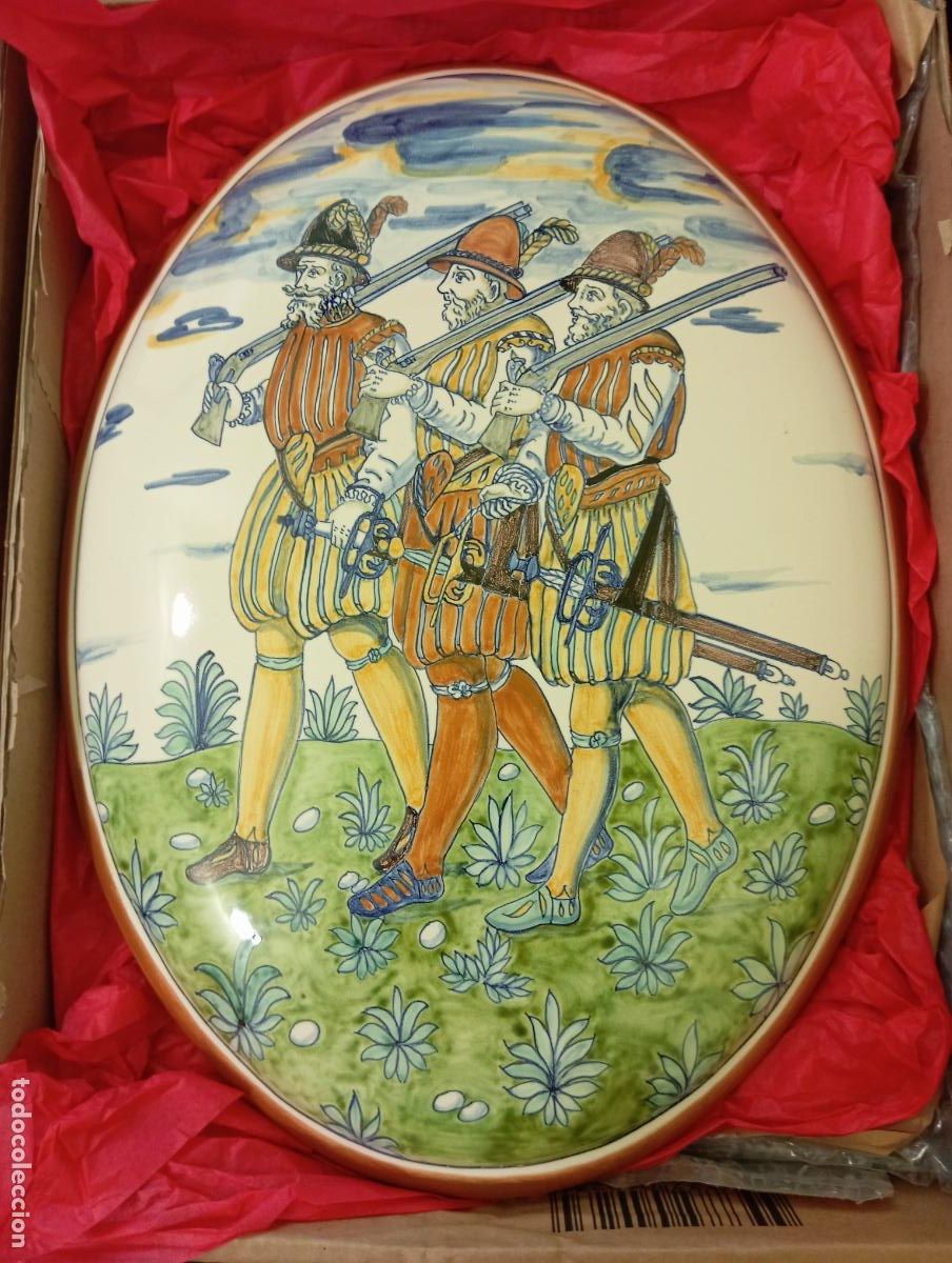 Oggetti Antichi: placa de ceramica de talavera. soldados de flandes - homenaje a santiago posteguillo . 34x25 - 2020