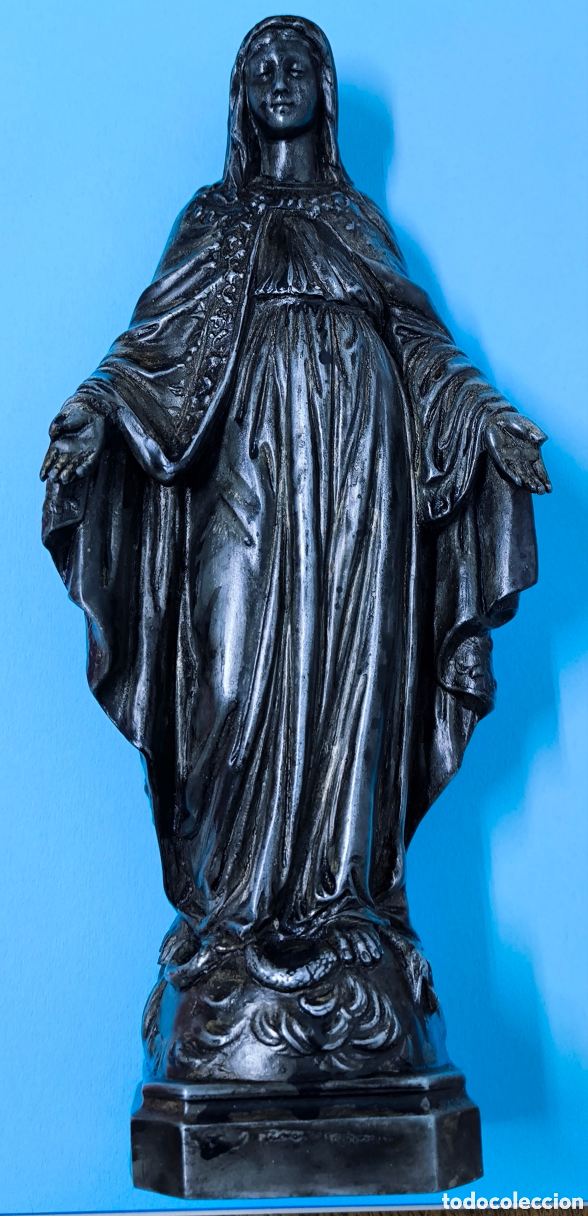 Antig&uuml;edades: ESCULTURA VIRGEN MAR&Iacute;A EN METAL 30 cm.