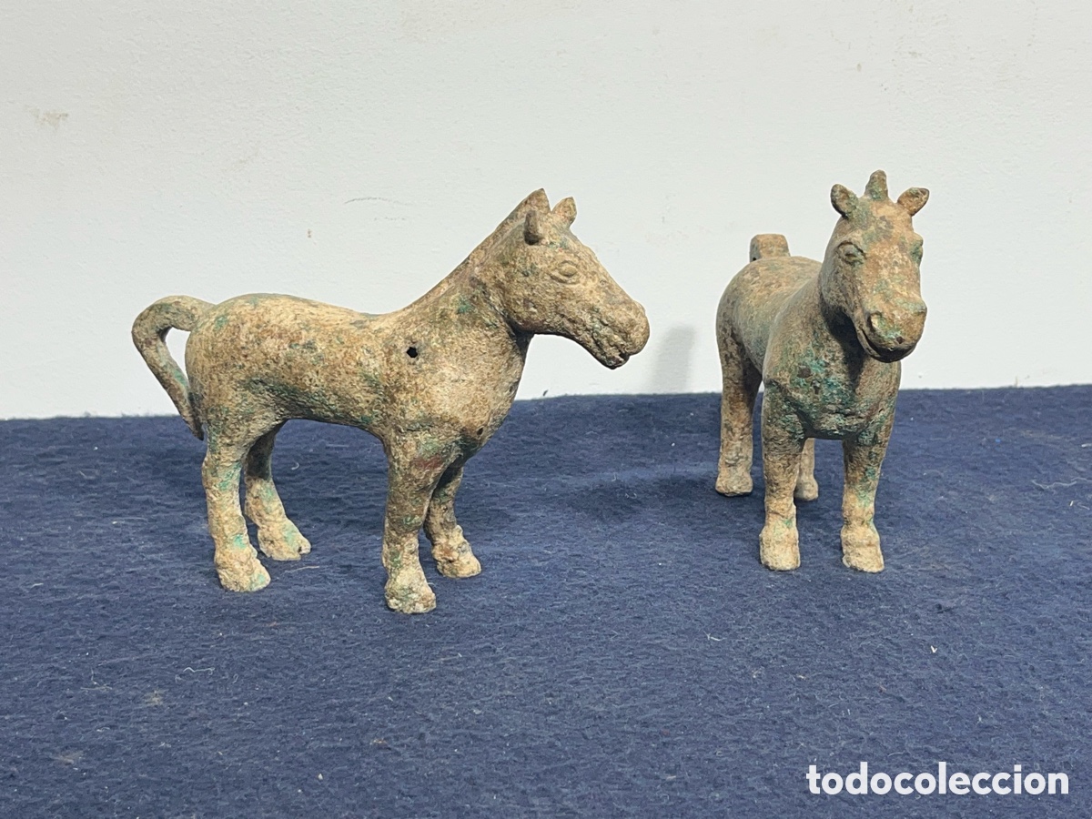 Antig&uuml;edades: Pareja de Caballos de Bronce Chinos. A/J