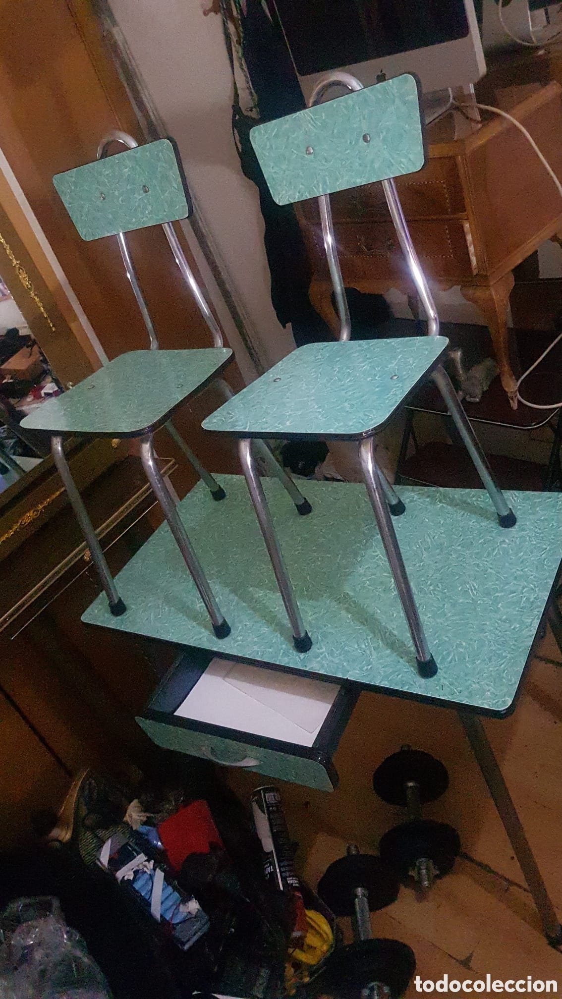 Antig&uuml;edades: Juego de cocina con sillas - Foto 1