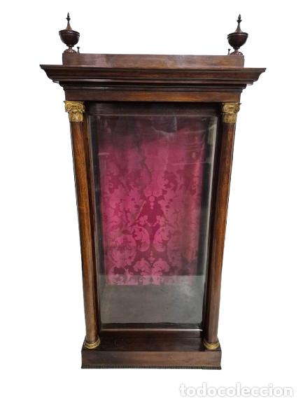 Antig&uuml;edades: Preciosa Capilla Isabelina - Madera de Caoba - Talla de Madera Dorada - Desmontable - S.XIX