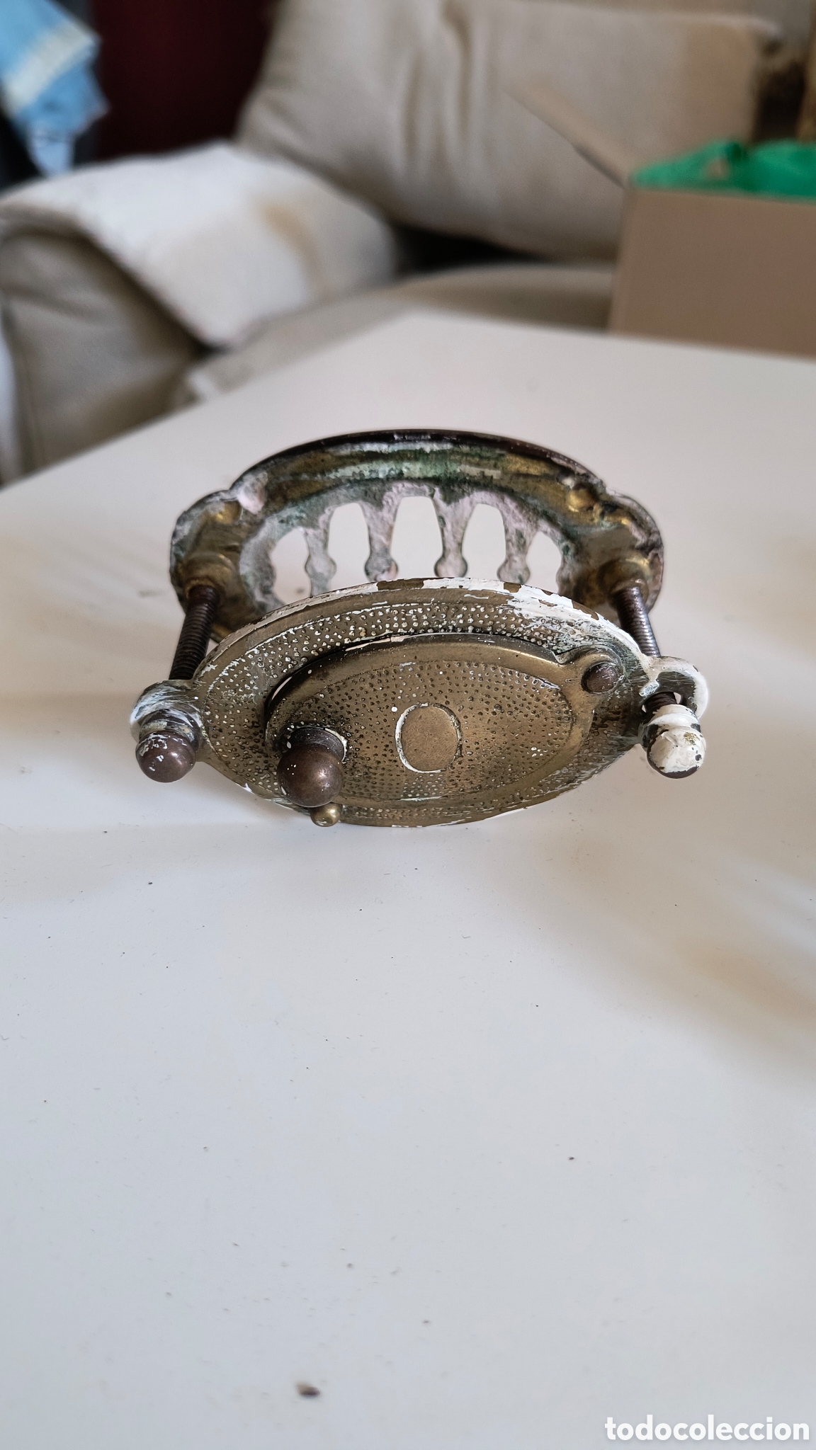 Antig&uuml;edades: Conjunto de 4 mirillas antiguas en bronce. - Foto 3