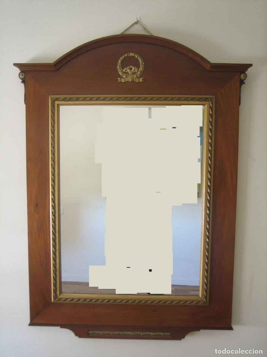Antig&uuml;edades: ESPEJO. MADERA DE CEREZO. SIGLO XIX.